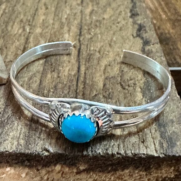 Handmade Navajo Sterling Silver &‎ Turquoise Baby Cluster Cuff Bracelet - Picture 8 of 8